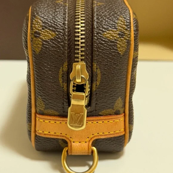 Louis Vuitton Trousse Wapity pouch Brown Monogram Mini Bag, wristlet - Picture 11 of 15